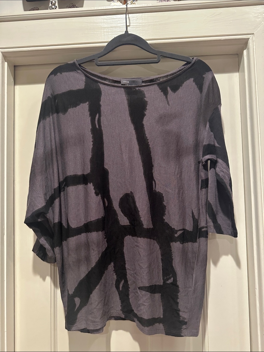 Vince Black & Gray Abstract Short Sleeve Top